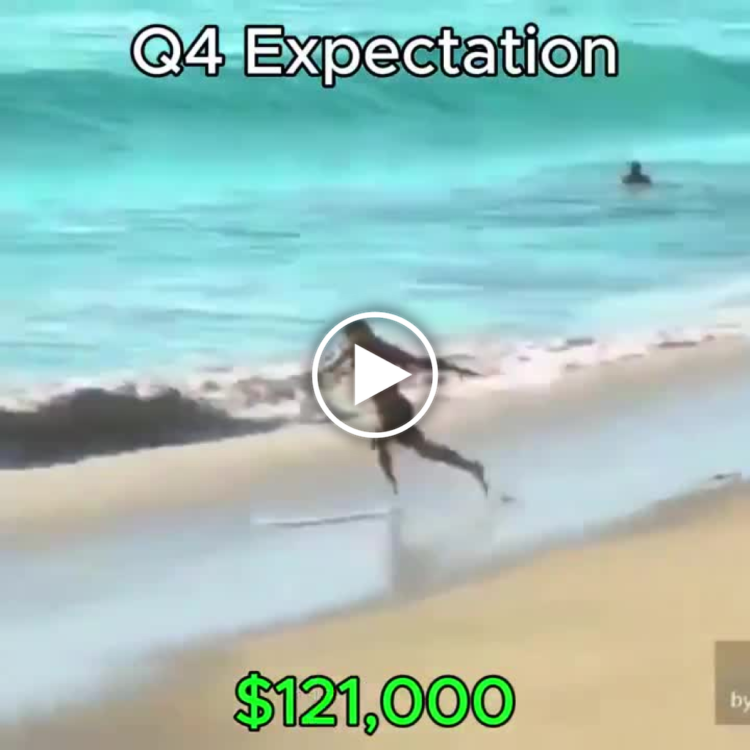 When your Q4 Expectation is $121,000 but you wipe out before even catching a wave. #MondayMood #FinanceFails.