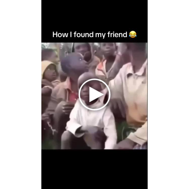 How I found my friend 😂 When you spot your tribe and it's pure shock! #Squad #Friendship #LOL.