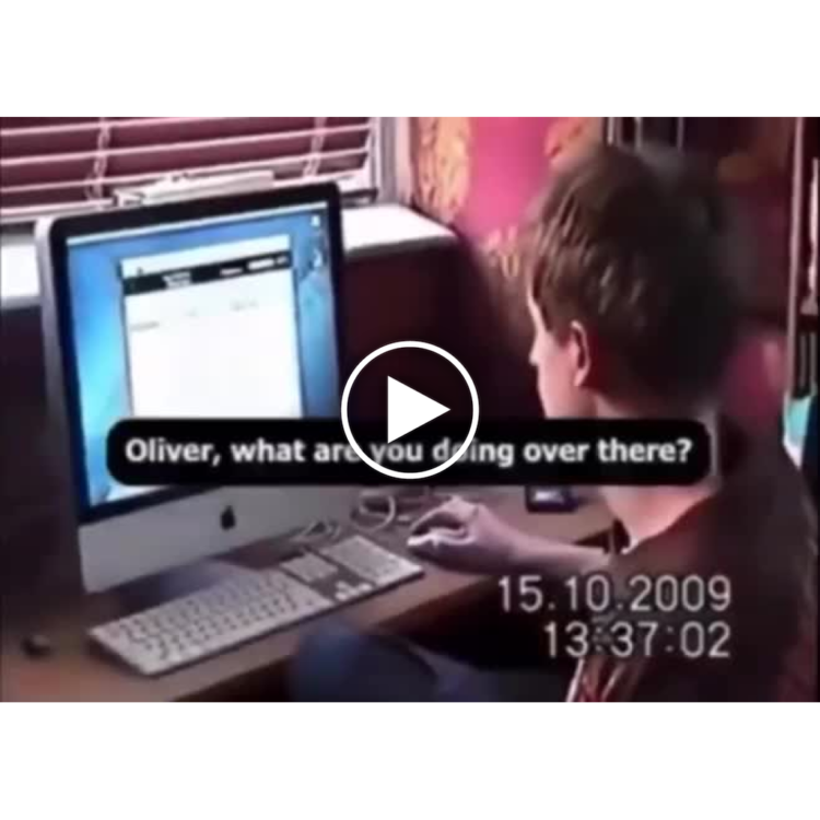 You: *just vibing online* Mom: “Oliver, what are you doing over there?” Me in 2009: 👀 #Throwback #LOL.