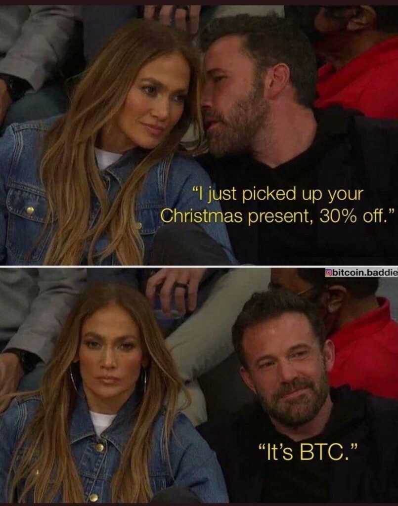 You just picked up their Christmas present, 30% off. Plot twist: It’s BTC. Reactions be like 😳😂 #crypto #Christmas #BTC.